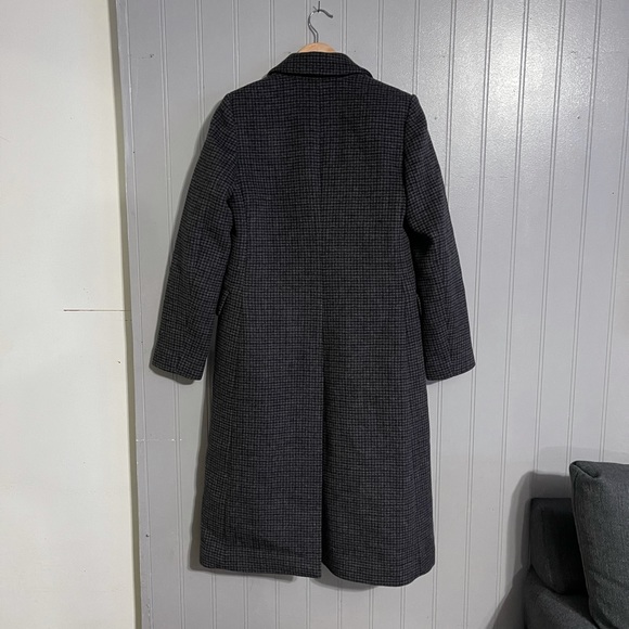 Club Monaco Coat size small - Picture 3 of 3